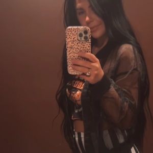 Meet your Posher, Rebecca